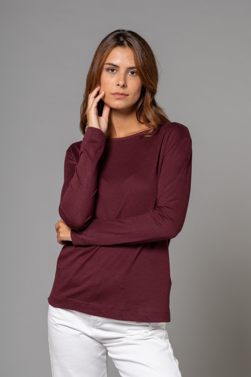 Majestic Filatures | T-shirt nera con scollo a barchetta e maniche lunghe in cotone e cashmere