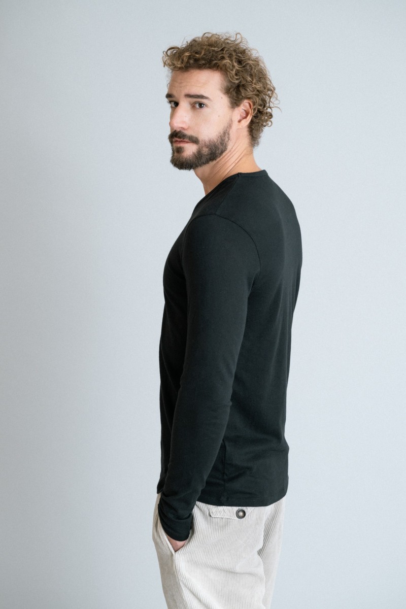 Majestic Filatures | T-shirt scollo a V in cotone e cashmere