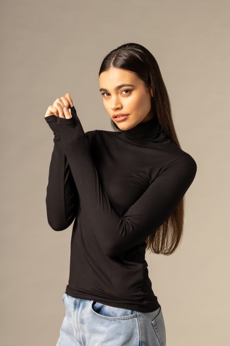 Majestic Filatures | T-shirt dolcevita slim in viscosa