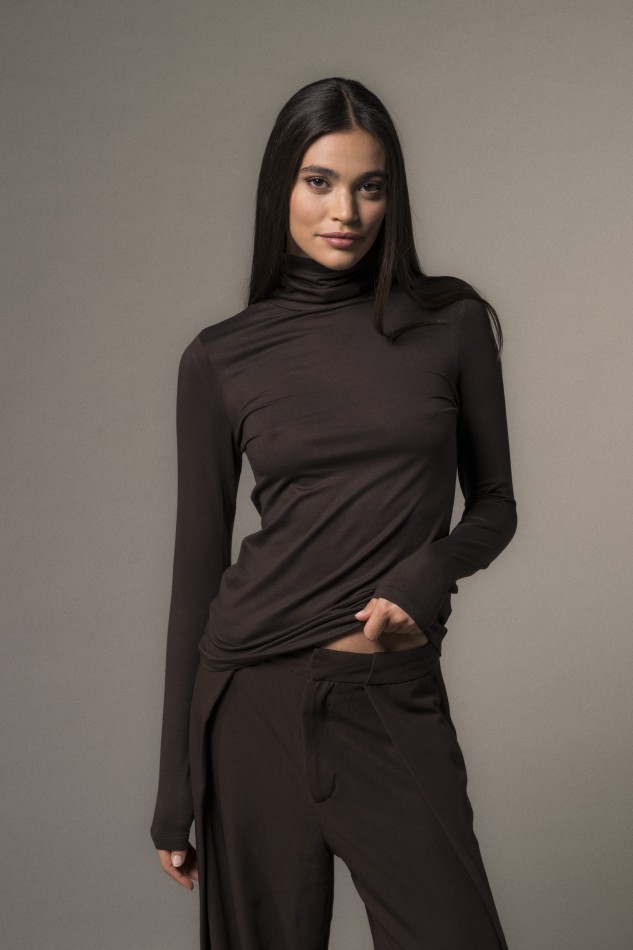 Majestic Filatures | T-shirt dolcevita slim in viscosa 2