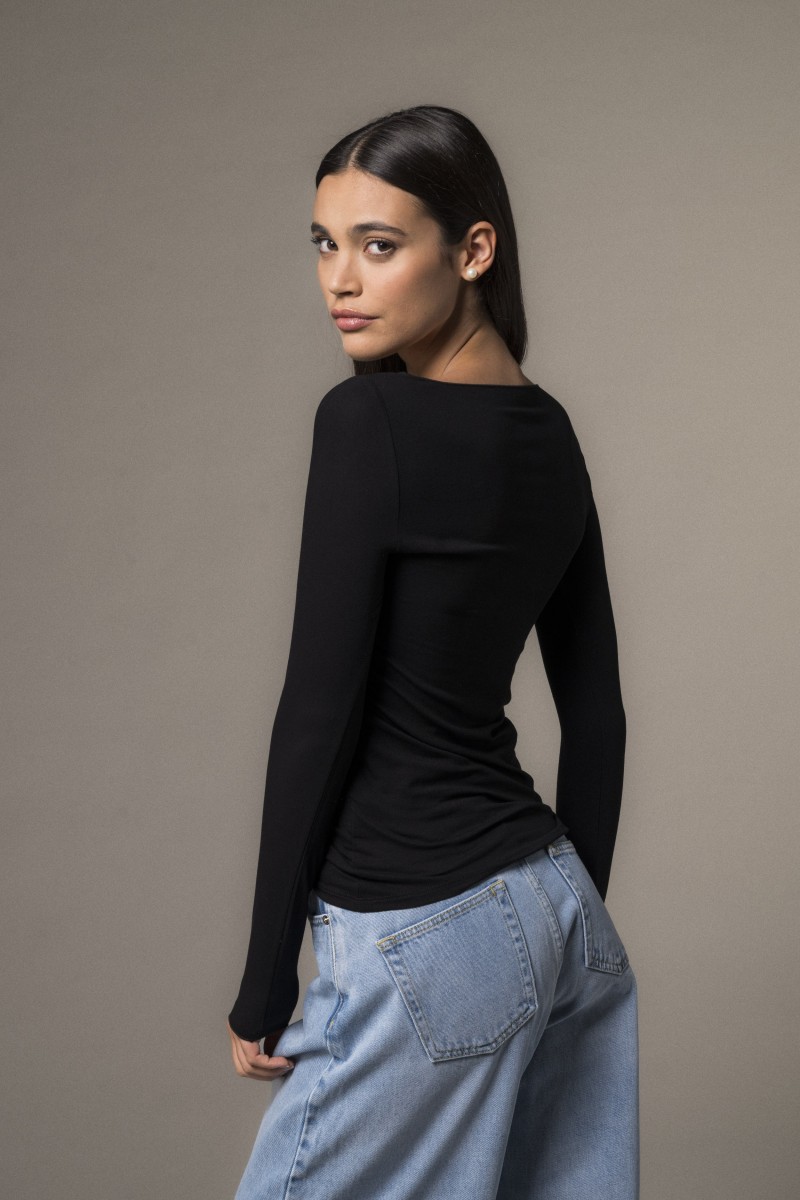 Majestic Filatures | T-shirt scollo a barchetta in viscosa