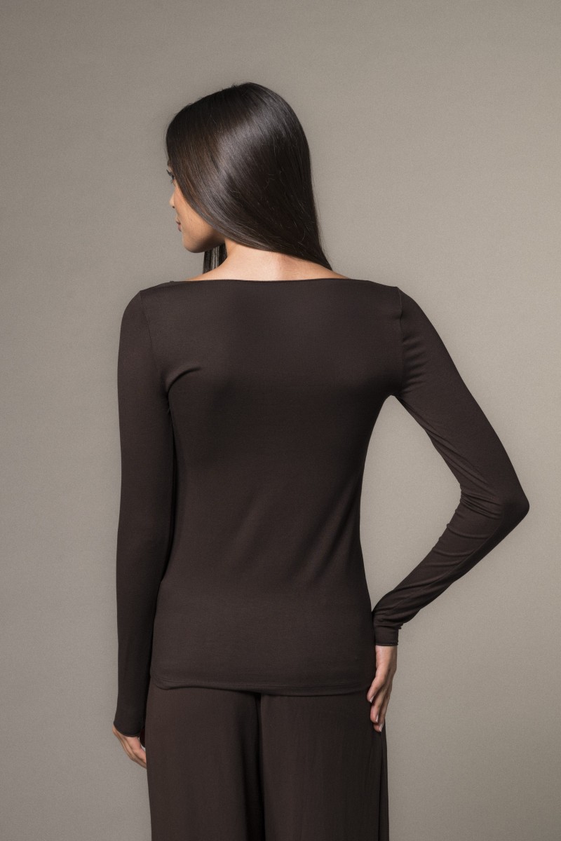 Majestic Filatures | T-shirt scollo a barchetta in viscosa