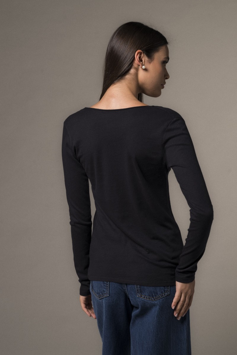Majestic Filatures | T-shirt scollo a V maniche lunghe in cotone e cashmere