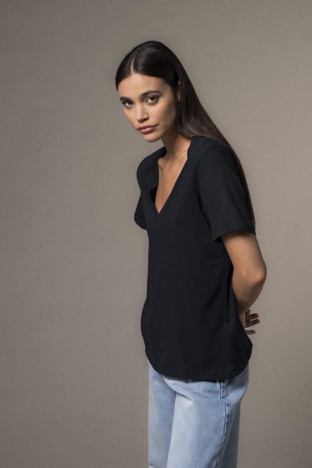 Majestic Filatures | T-Shirt scollo a V over 2