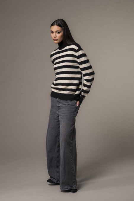 Majestic Filatures |Maglia in raccoon dolcevita a righe