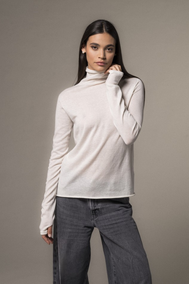 Majestic Filatures | T-shirt collo alto in 100% cashmere 2