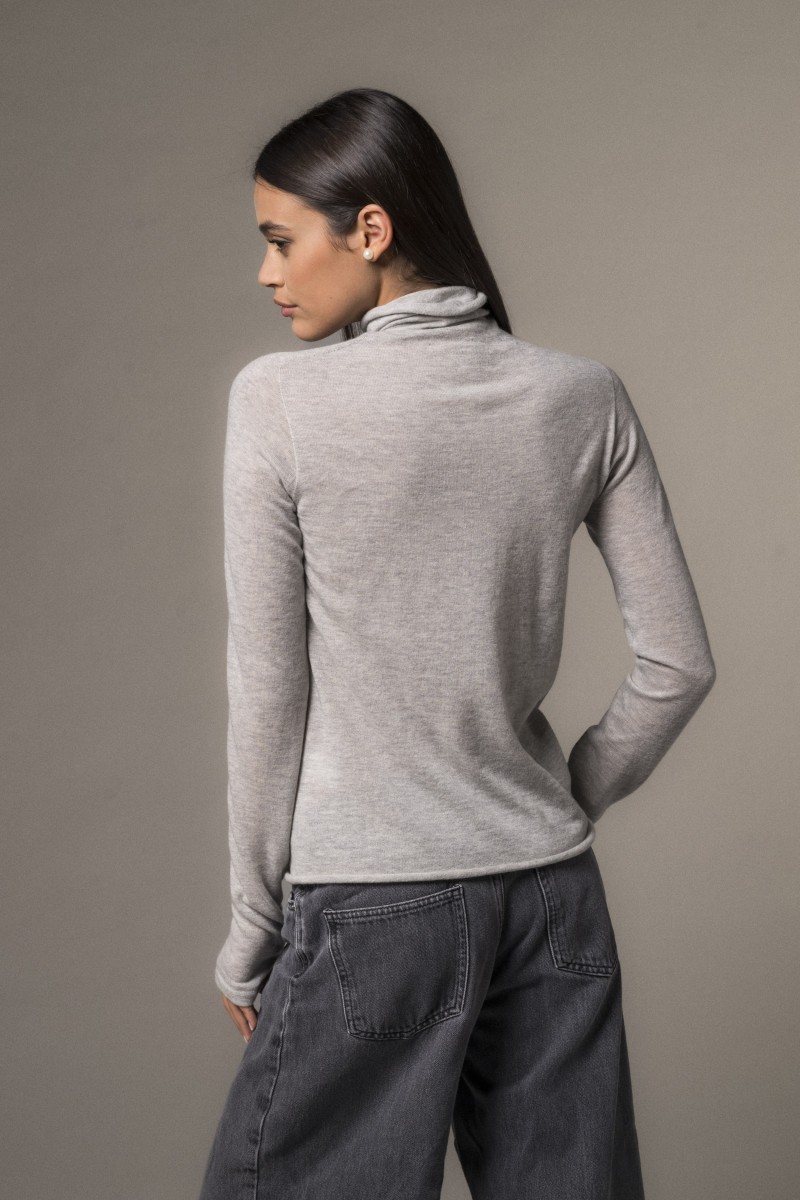 Majestic Filatures | T-shirt collo alto in 100% cashmere