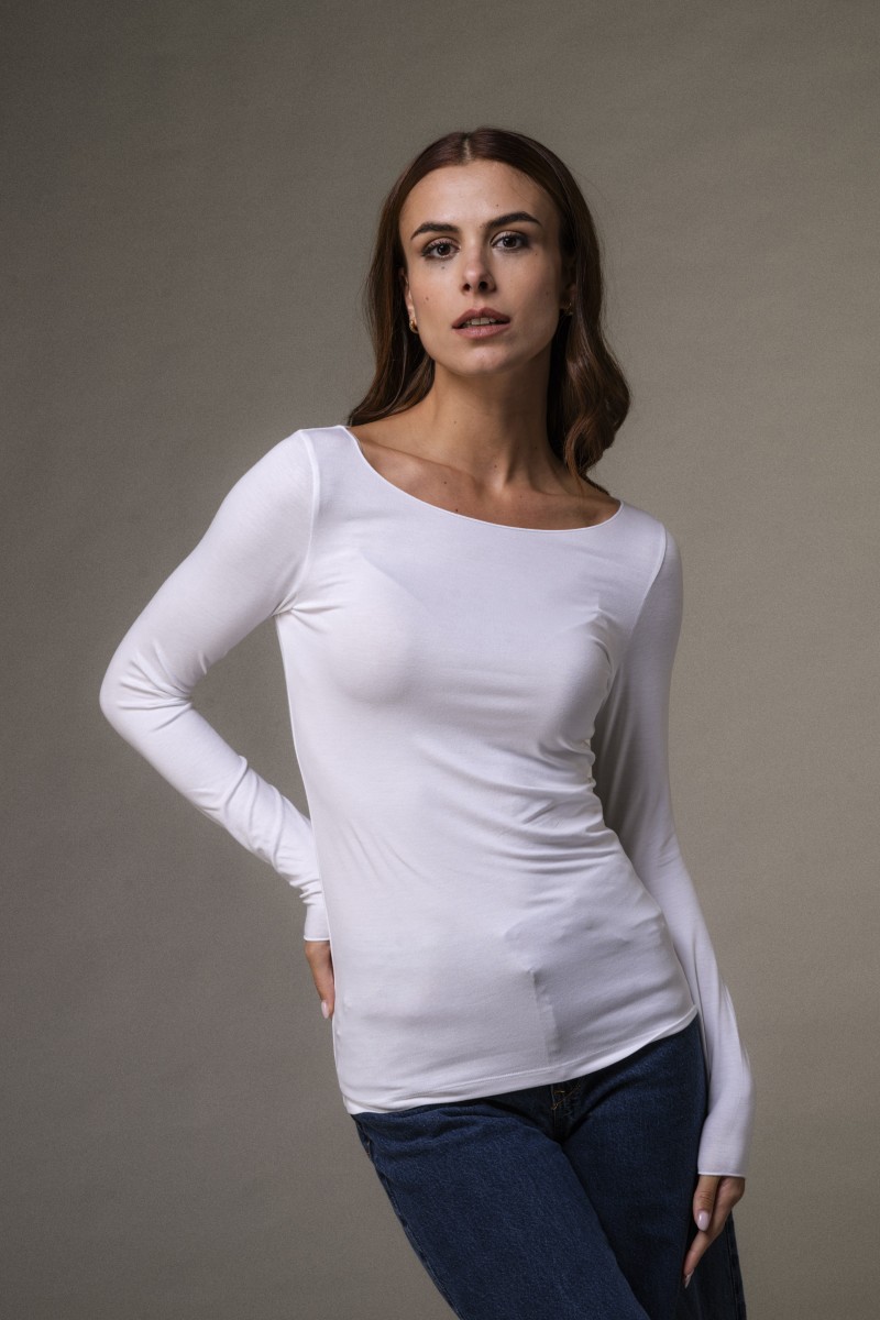 Majestic Filatures | T-shirt scollo a barchetta in viscosa