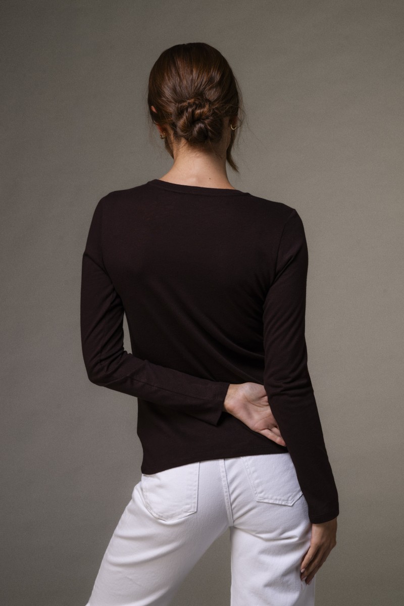 Majestic Filatures | T-shirt girocollo a maniche lunghe in cotone e cashmere nera