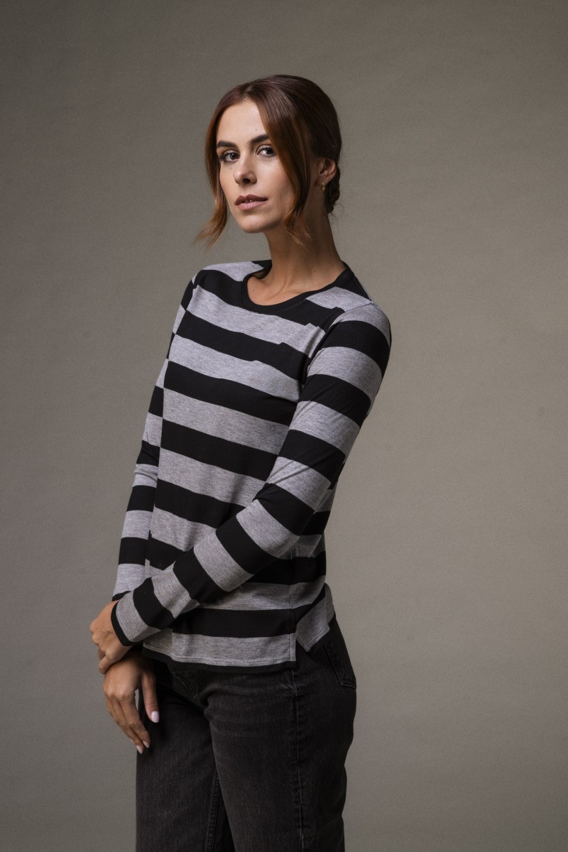 Majestic Filatures | T-shirt girocollo a righe in viscosa