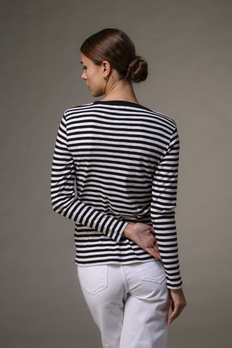 T-shirt a righe in cotone fiammato