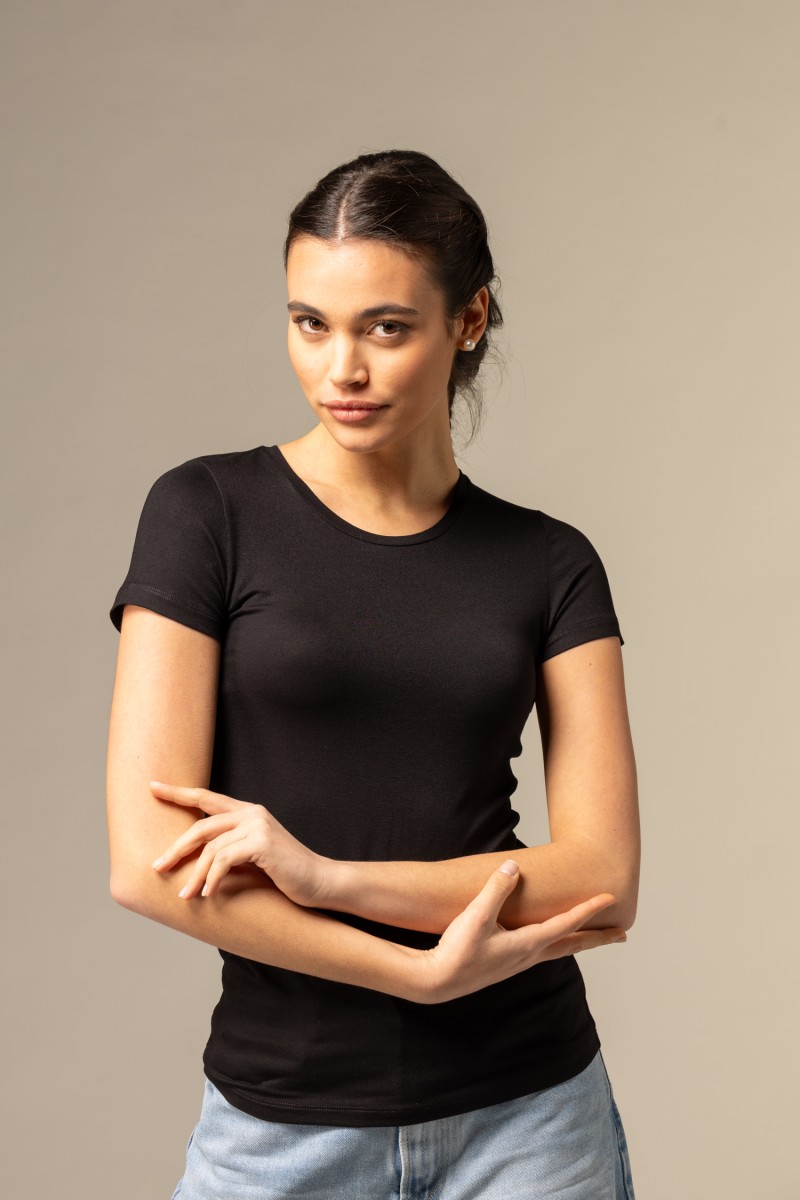 T-shirt slim in viscosa