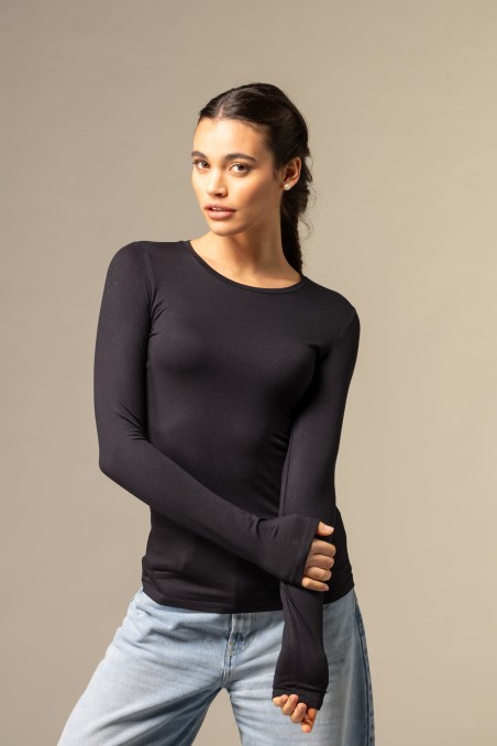T-shirt slim a maniche lunghe in viscosa