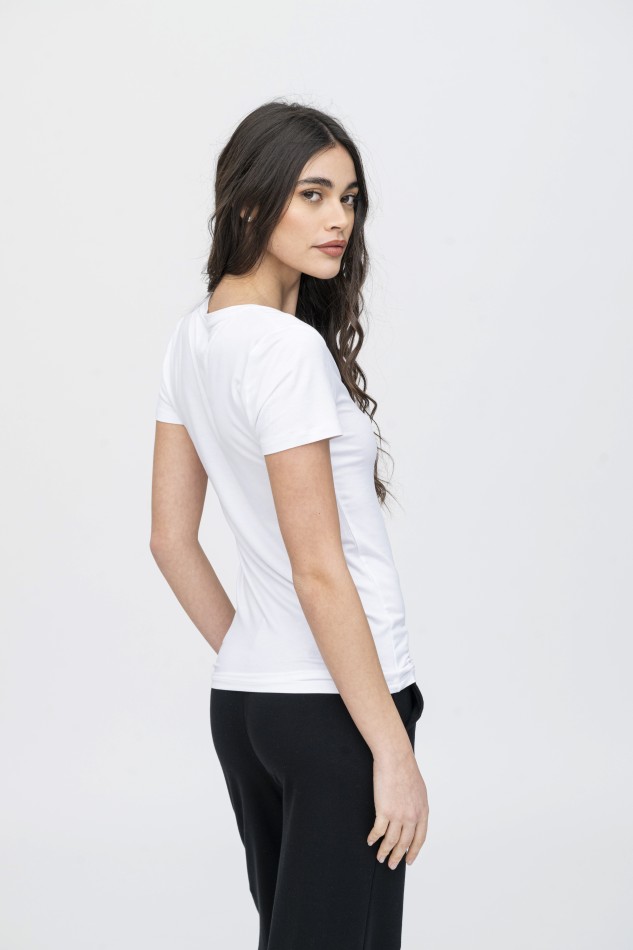Majestic Filatures | T-shirt  bianca scollo a V maniche corte 2