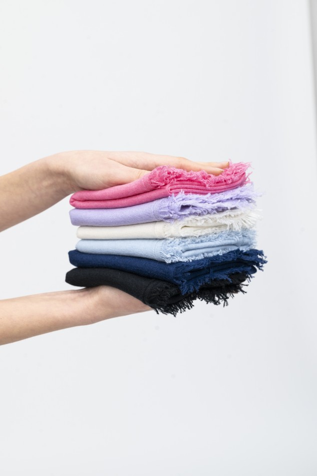 Majestic FIlatures | Bandana in 100% cashmere 2