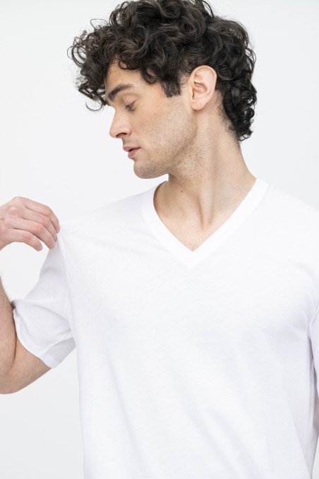 Majestic Filatures | T-shirt in cotone biologico con scollo a V