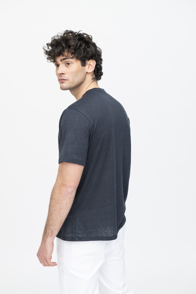 Majestic Filatures | T-Shirt in lino girocollo e manica corta