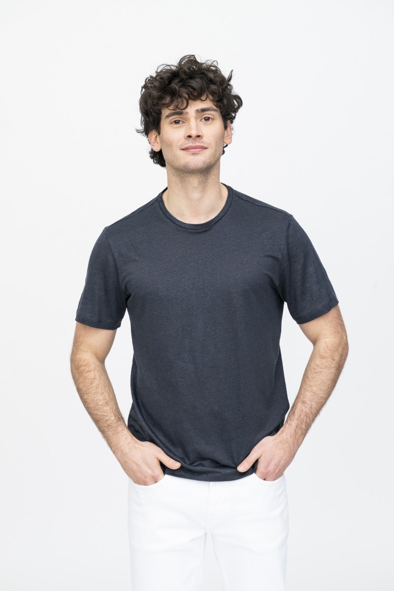 Majestic Filatures | T-Shirt in lino girocollo e manica corta