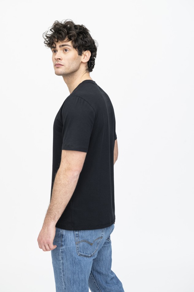T-shirt girocollo slim 2