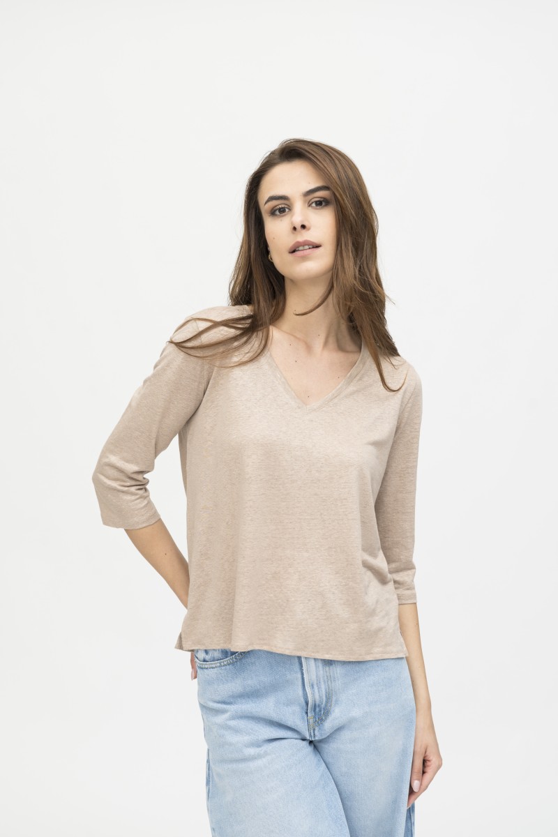 Majestic Filatures | T-shirt scollo a V e maniche a ¾ in lino